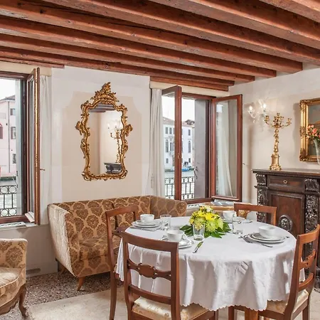 Apartamento Ca' Dei Cuori On The Grand Canal