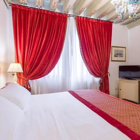 Ca' Dei Cuori On The Grand Canal Apartamento Venecia