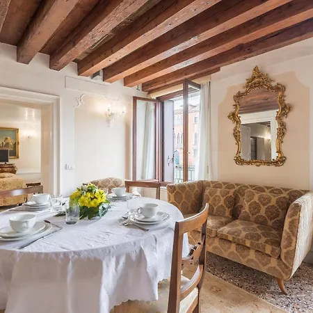 Apartamento Ca' Dei Cuori On The Grand Canal Venecia