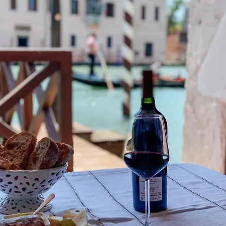 Ca' Dei Cuori On The Grand Canal דירה *