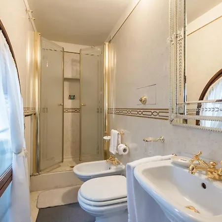 Apartment Ca' Dei Cuori On The Grand Canal