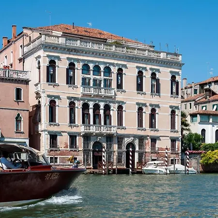 Ca' Dei Cuori On The Grand Canal Apartament *